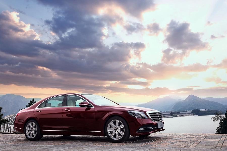  Mercedes-Benz S450 L (V222) 2017 года  (CN) (фото 9 из 12)